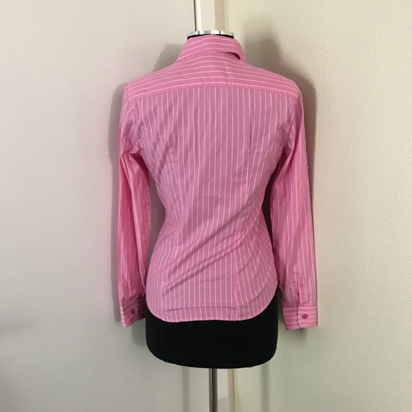 Lilly Pulitzer Pink and White Button Down. Size 2. - Picture 6 of 8